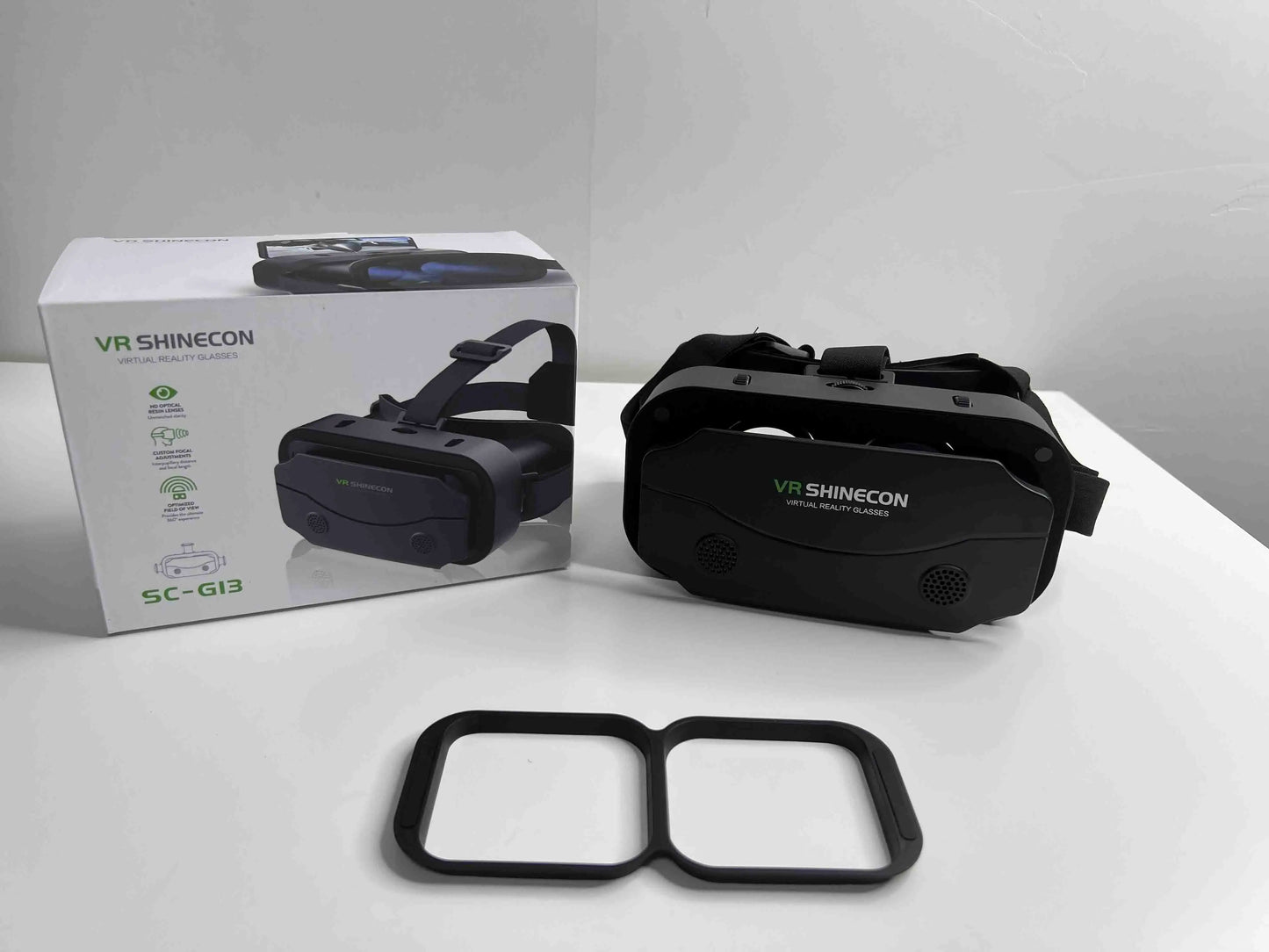 AyeBeau Shinecon VR Headset - Immersive 3D Virtual Reality Glasses for Smartphones