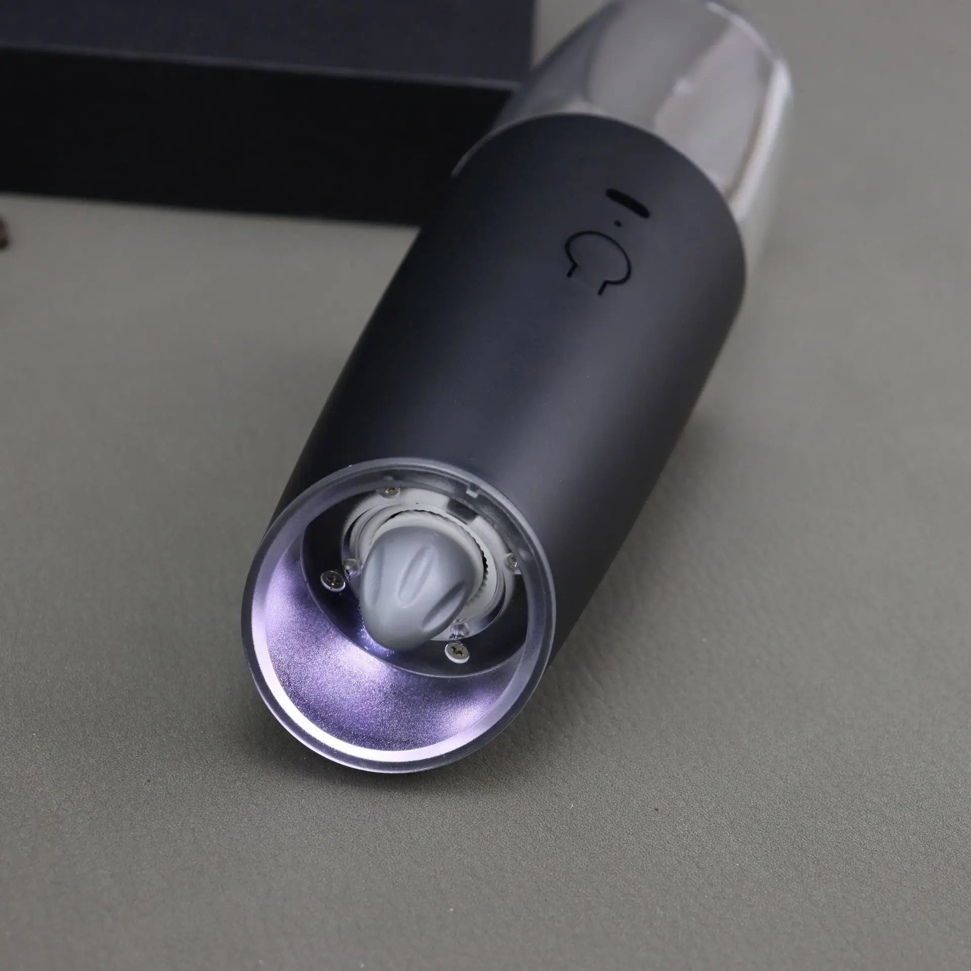 2PCElectric Pepper Grinder Salt And Pepper Grinder USB Rechargeable Adjustable Coarseness Spice Mill With LED Light Kitchen Tool