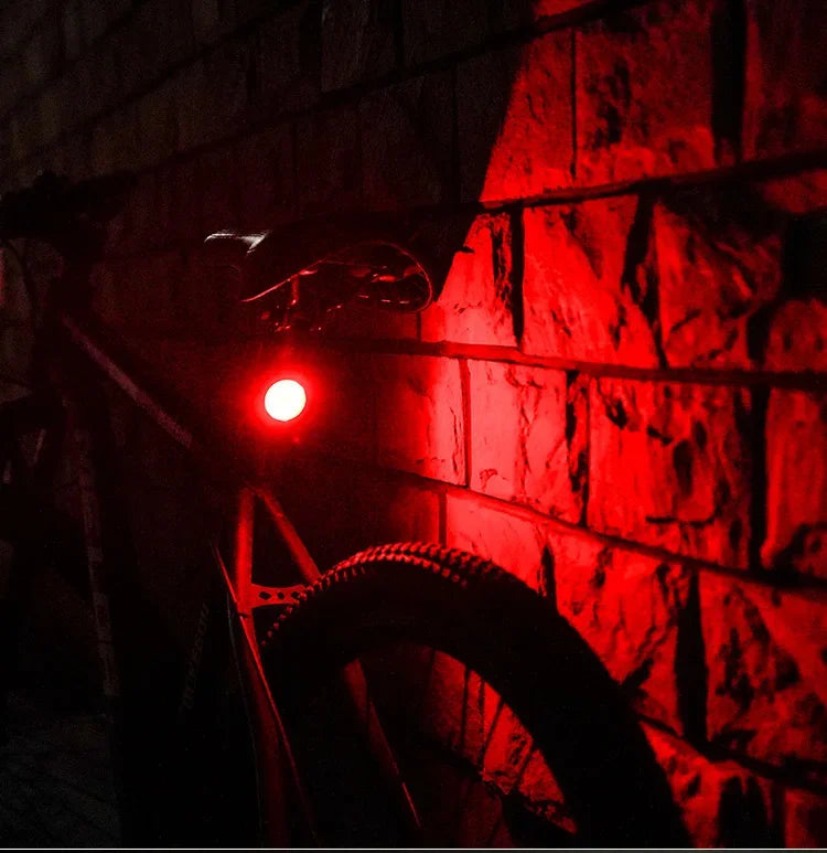 Waterproof LED Bicycle Taillight - Battery-Powered Rear Warning Light for MTB & Road Cycling